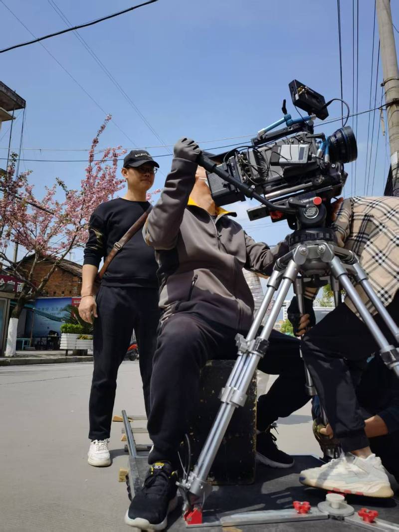 镇安县广告片拍摄：快消品牌爆款之选，网感内容适配社媒传播！