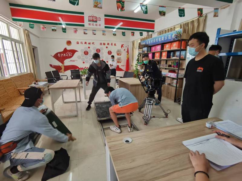 镇安县广告片拍摄公司：极简主义践行者，少即是多的视觉哲学